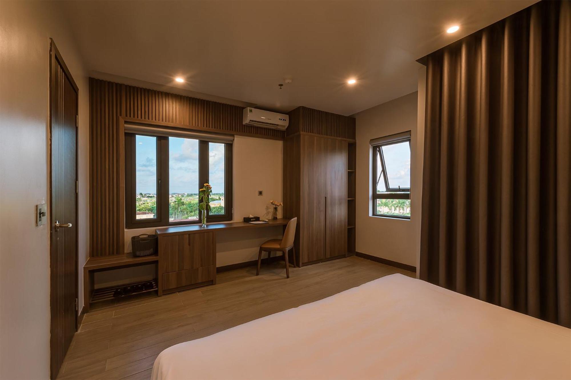 Zen Riverside Hotel & Residences Hai Phong Exterior photo