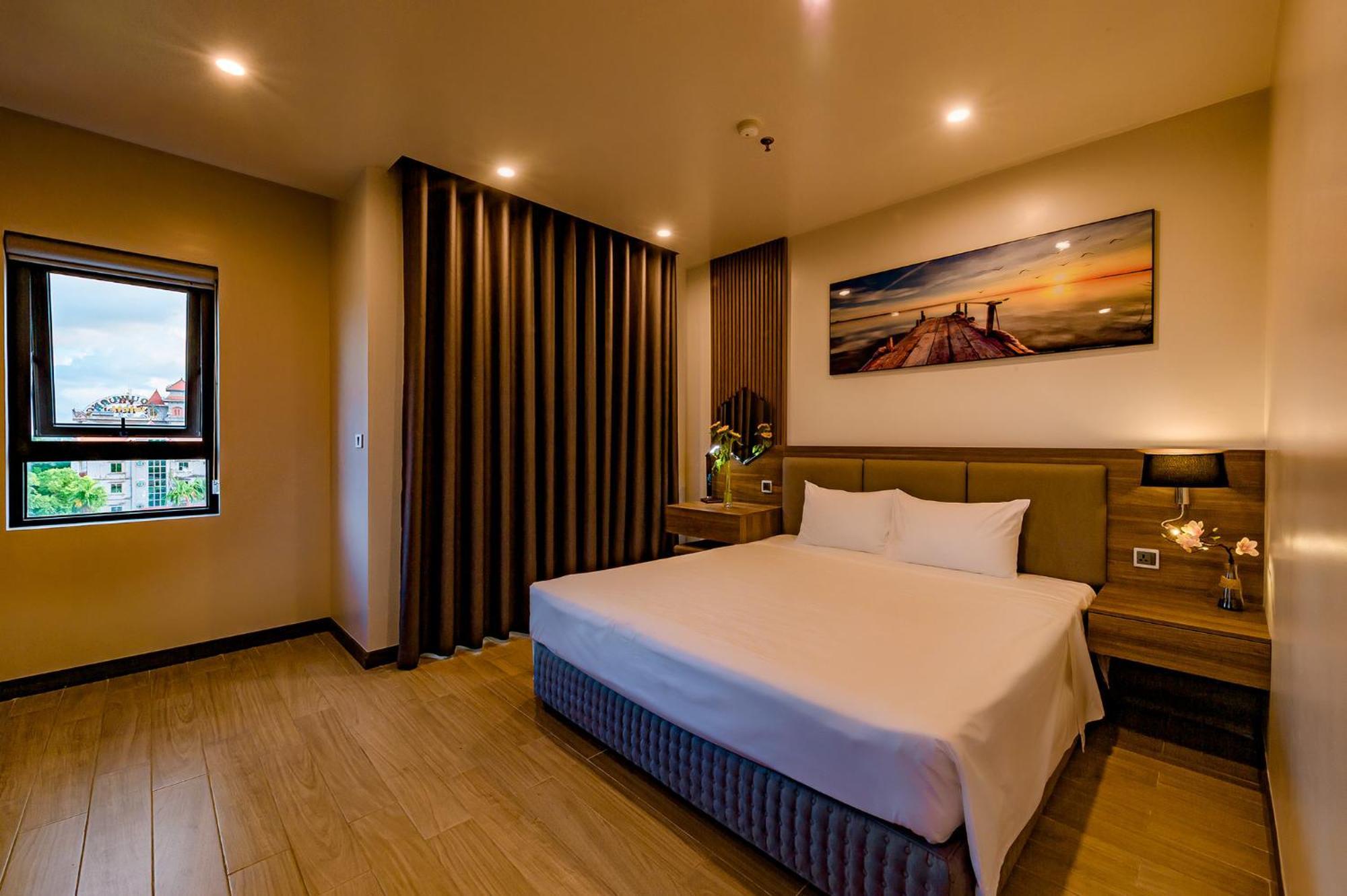 Zen Riverside Hotel & Residences Hai Phong Exterior photo